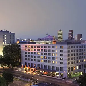 maritim-hotel-berlin.find-berlin-hotels.com/